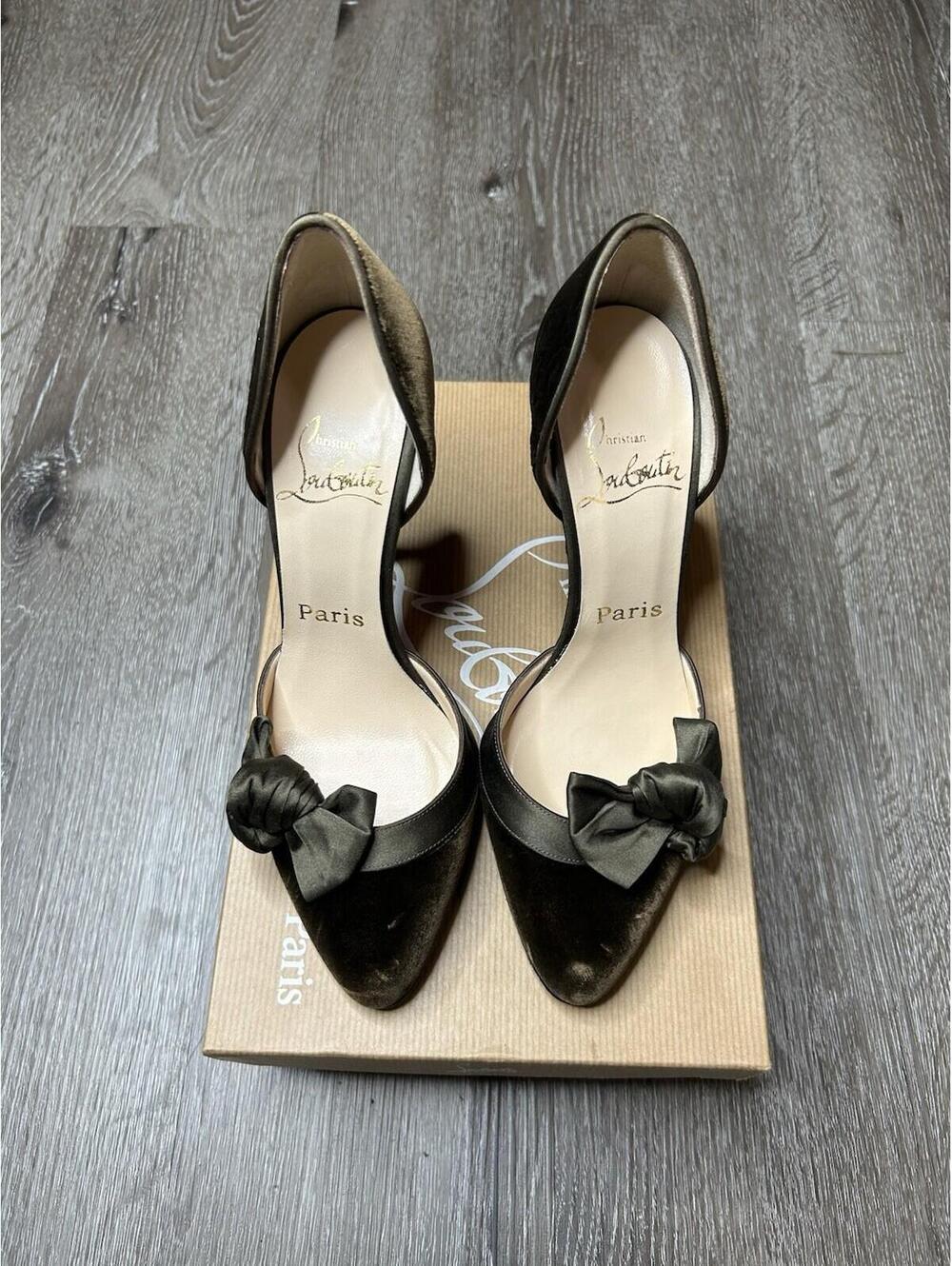 Auth Christian Loubouin Heels Olive Green Satin Bow Pointed Toe Pumps Size 36.5
